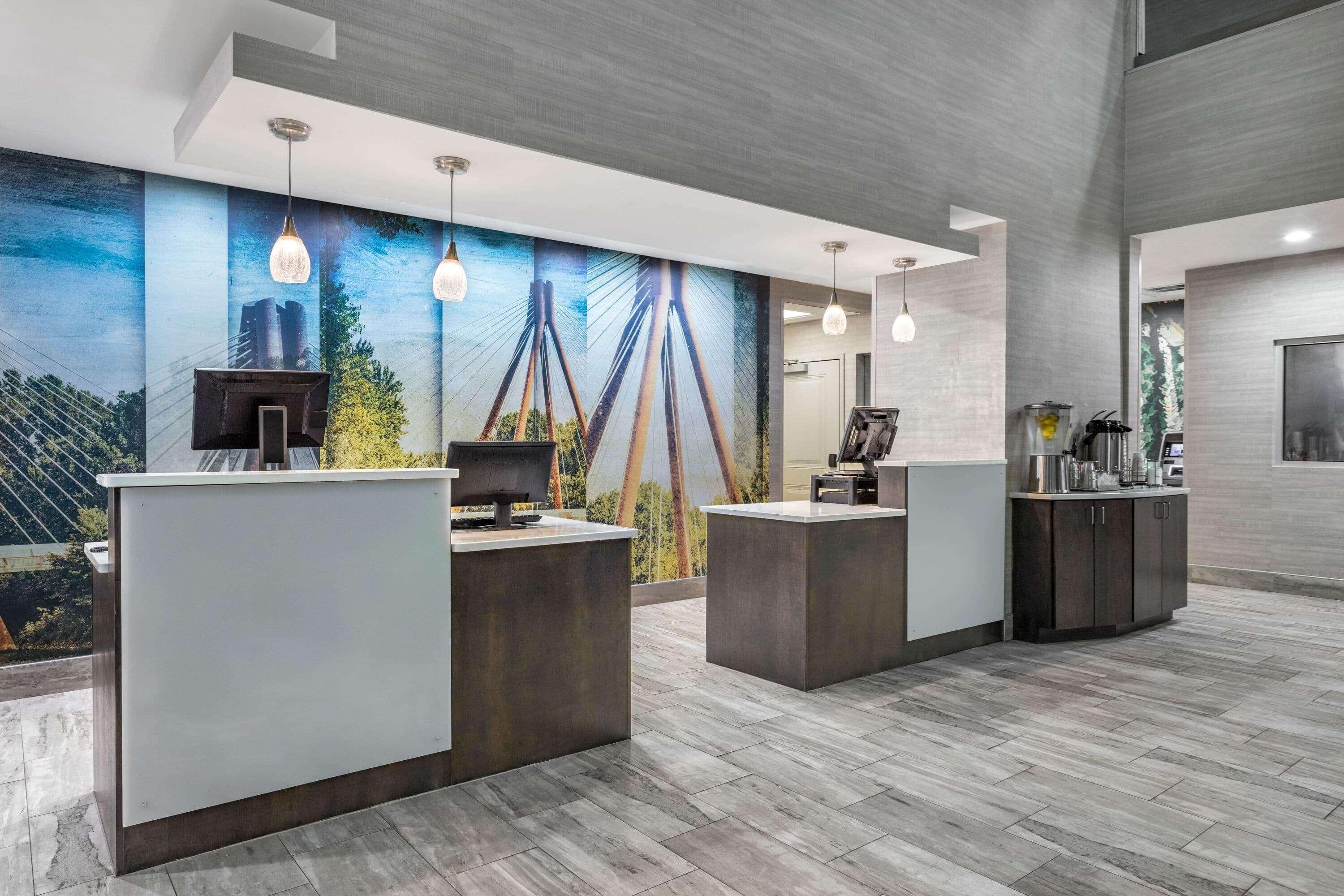 Hotel La Quinta By Wyndham - Edinburgh 3*