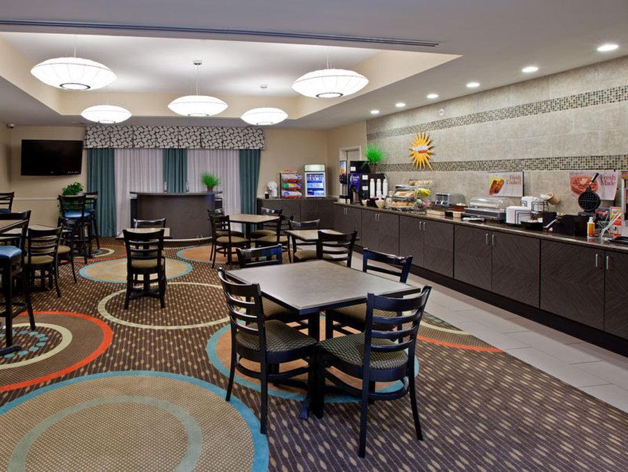 Hotel La Quinta By Wyndham - Edinburgh 3*